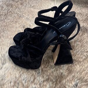 Black Velvet Platform Heels Circus Sam Edelman 8.5